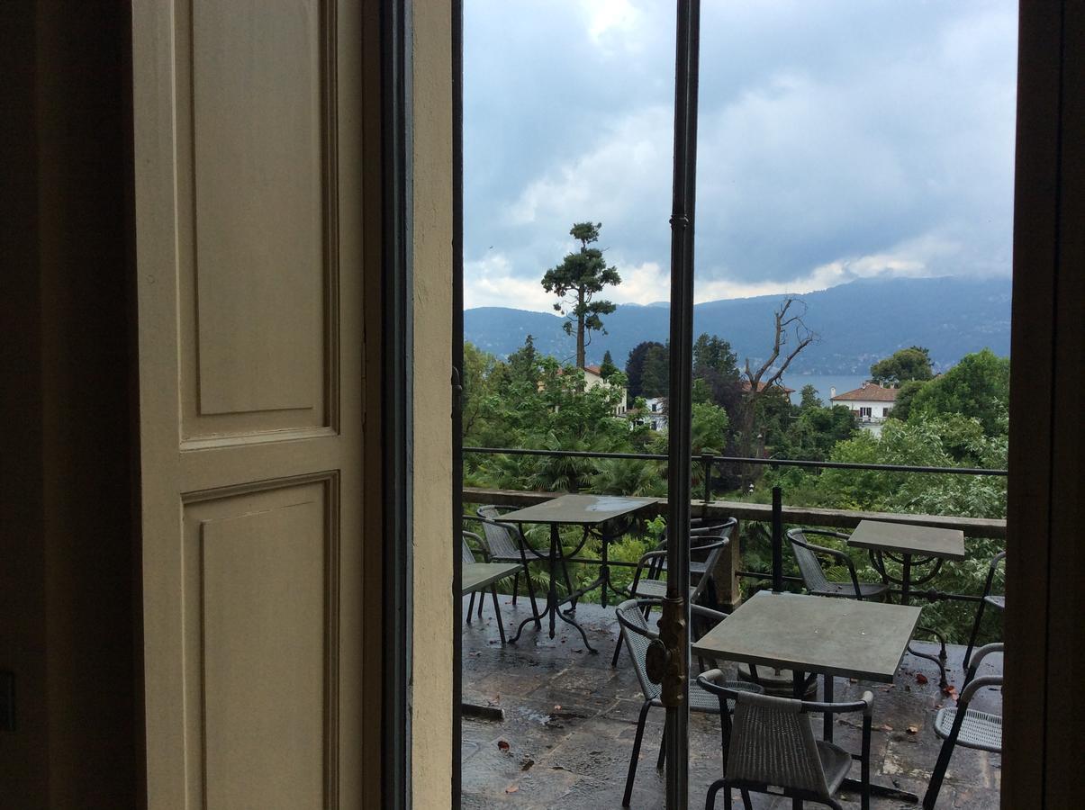Hotel Villa Della Quercia Verbania Exterior photo